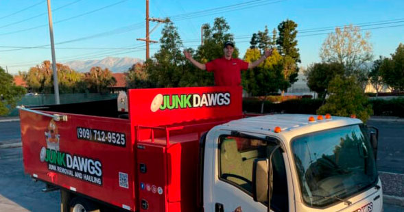 Get Your Rental Property Ready for the Next Tenant in Record Time with Junk Dawgs